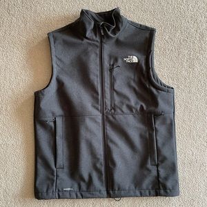 The North Face Men’s Apex Bionic 2 Vest, TNF Dark Grey Heather, NWOT
